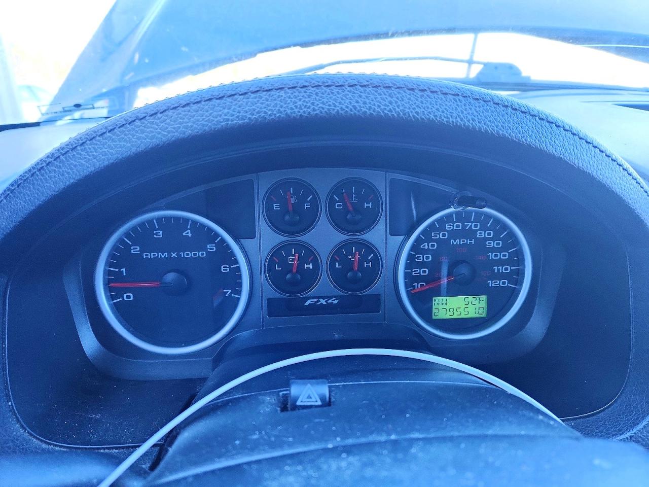 2004 FORD F150 photo 9
