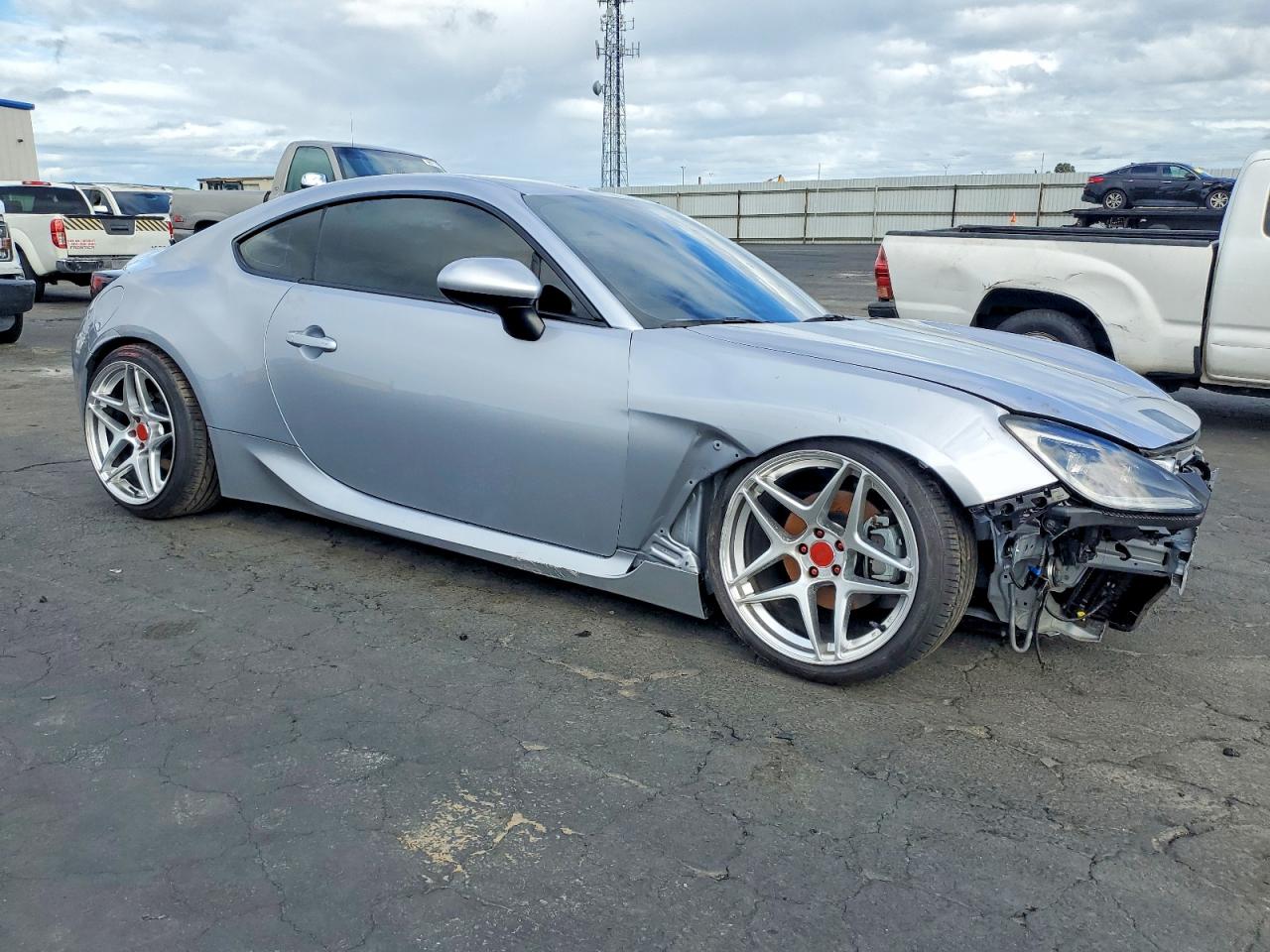2025 SUBARU BRZ LIMITED photo 4