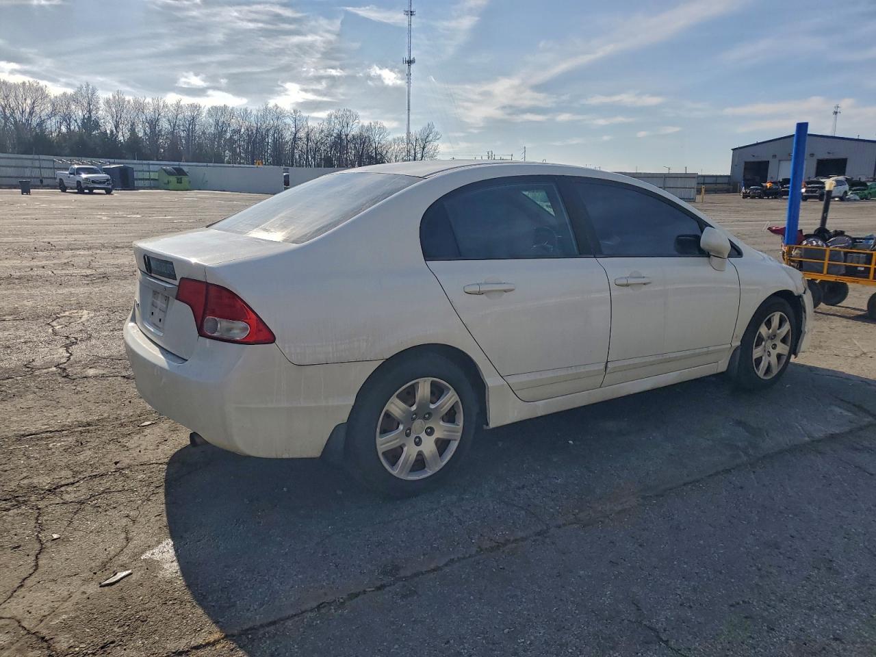 2010 HONDA CIVIC LX photo 3