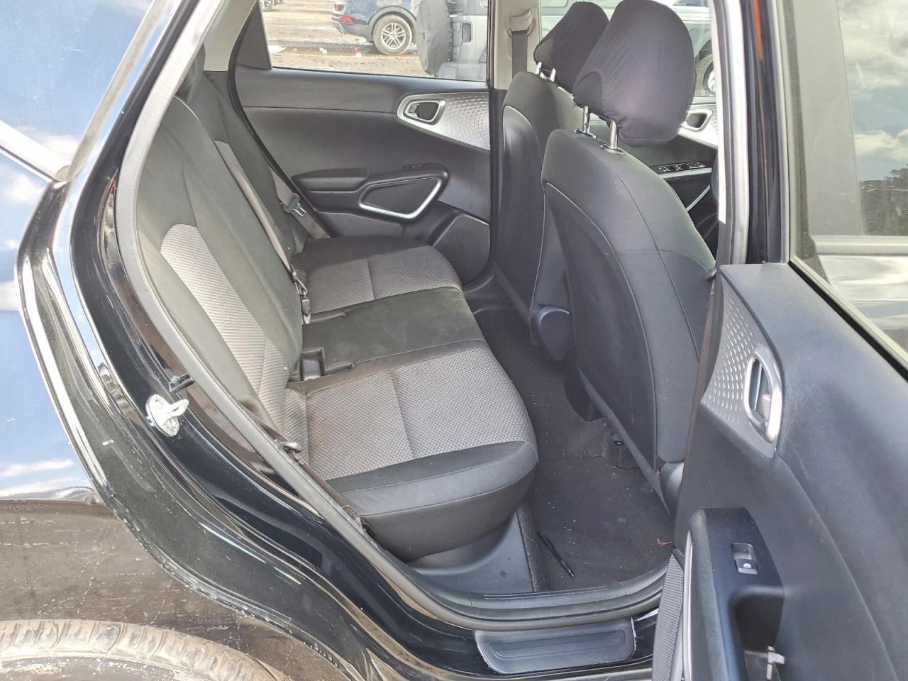 2022 KIA SOUL photo 11