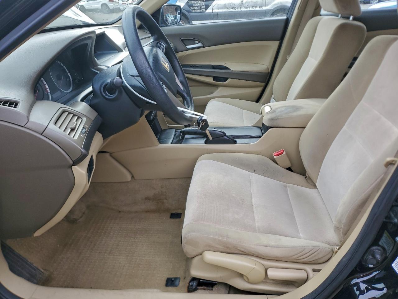 2010 HONDA ACCORD LX photo 7