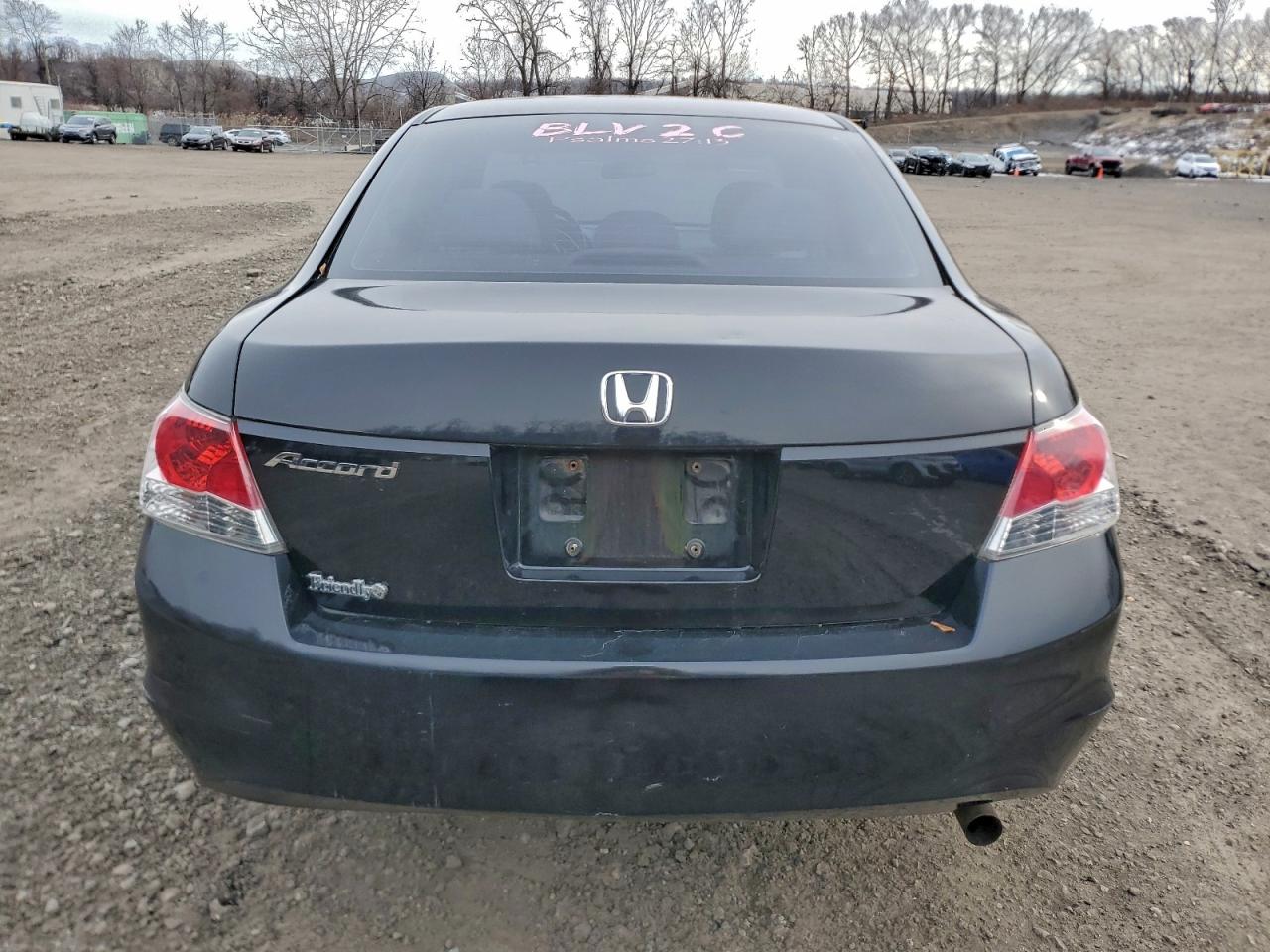 2010 HONDA ACCORD LX photo 6