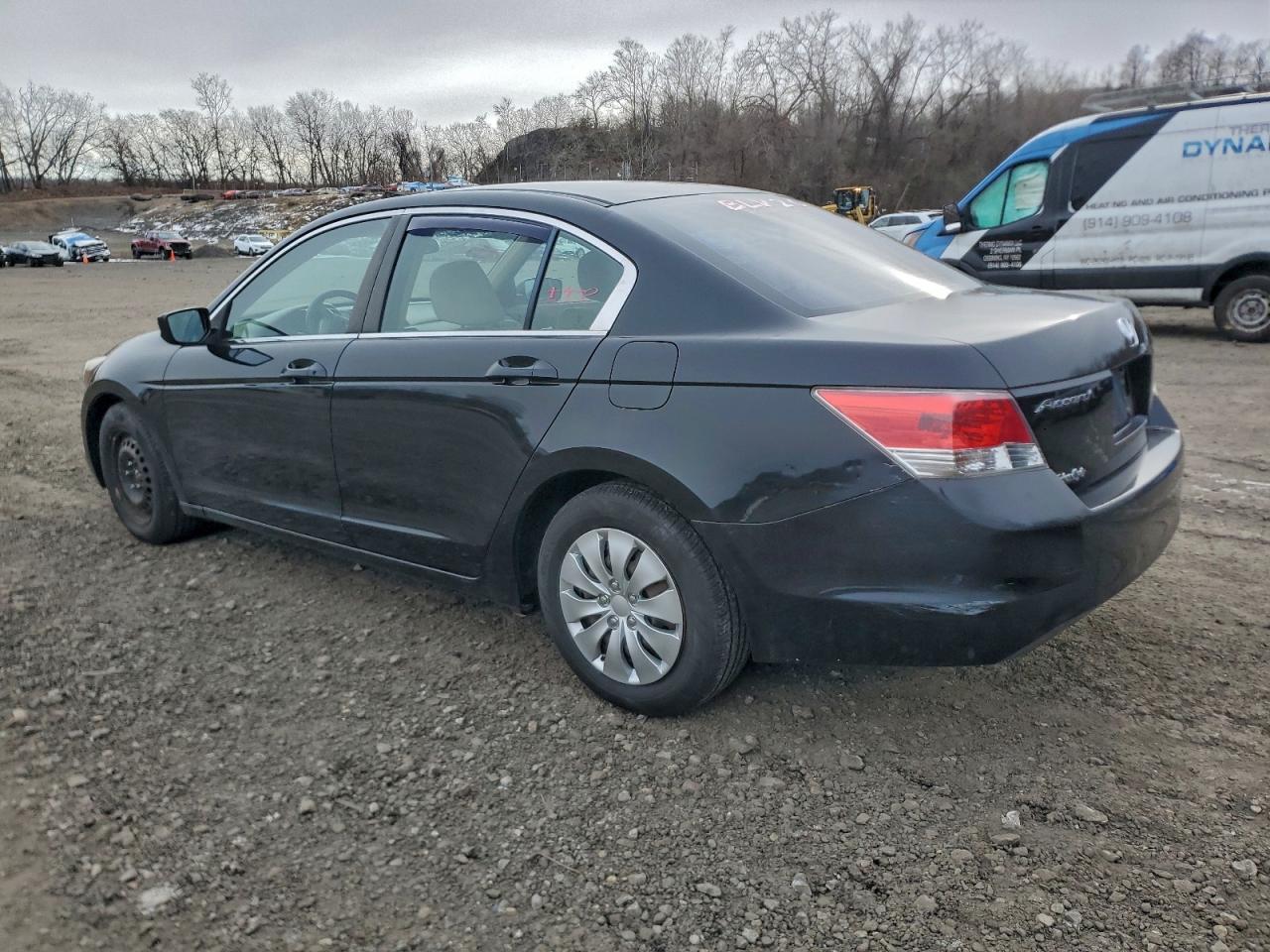 2010 HONDA ACCORD LX photo 2