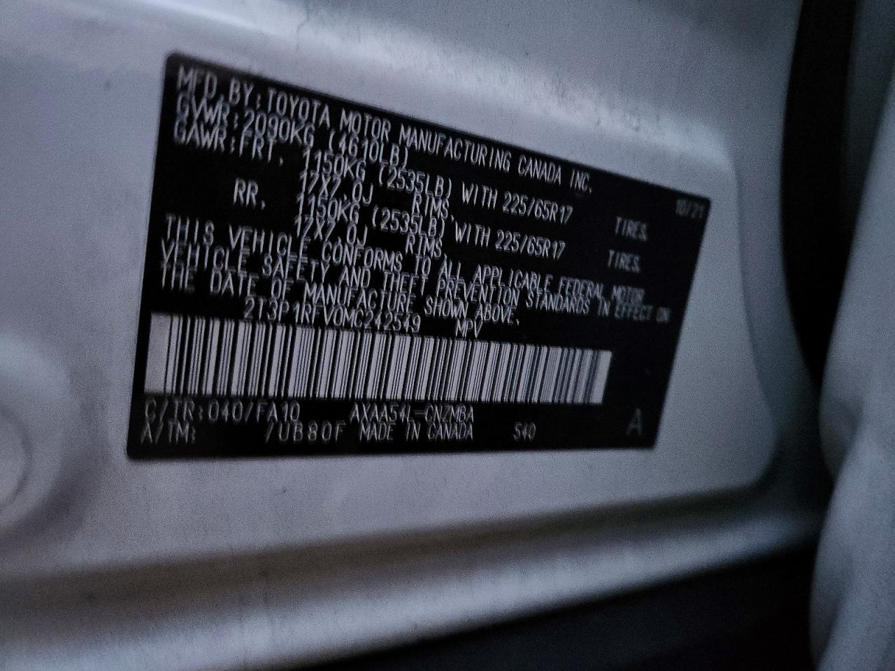 2021 TOYOTA RAV4 XLE photo 13