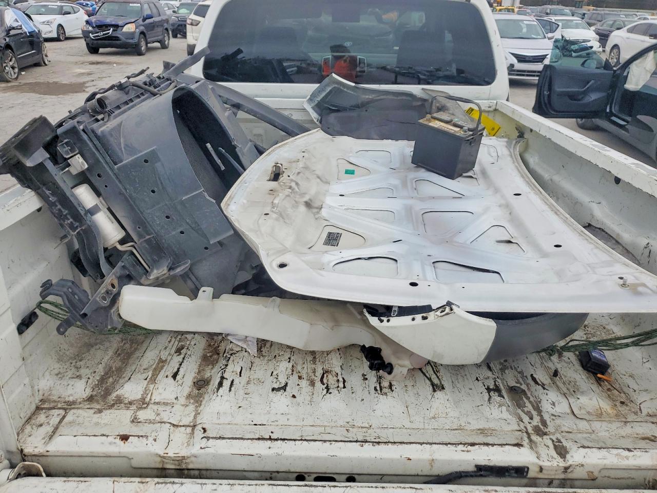 2019 NISSAN FRONTIER S photo 12