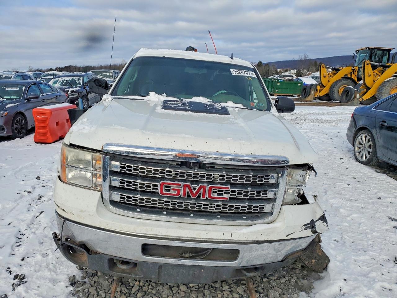 2012 GMC SIERRA K2500 SLE photo 5