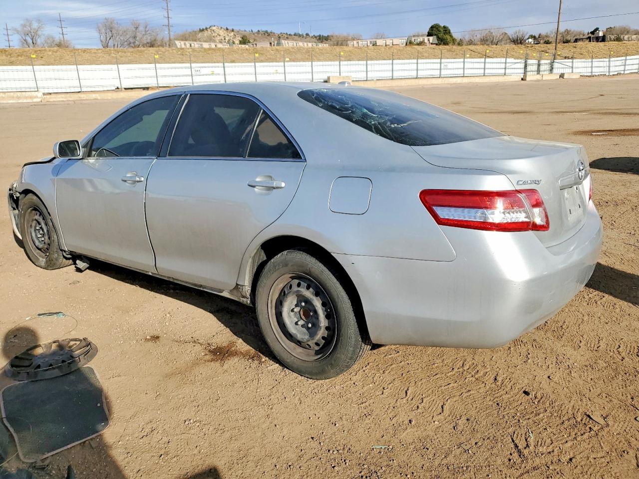 2011 TOYOTA CAMRY BASE photo 2