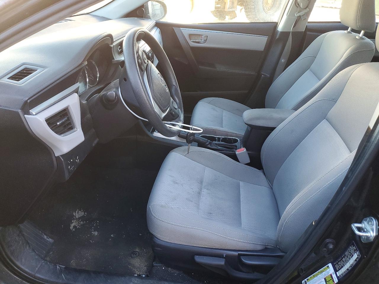 2016 TOYOTA COROLLA L photo 7