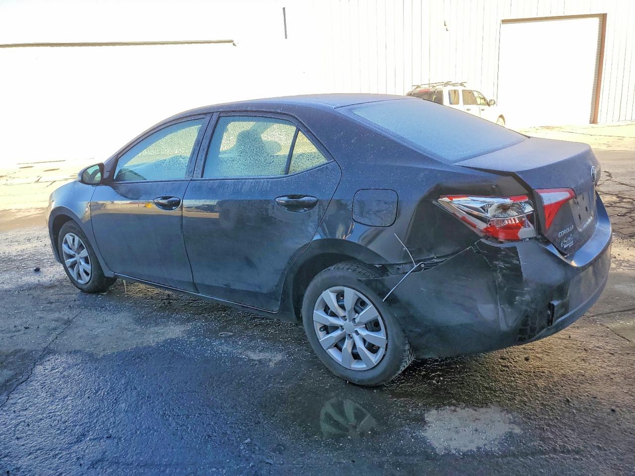 2016 TOYOTA COROLLA L photo 2