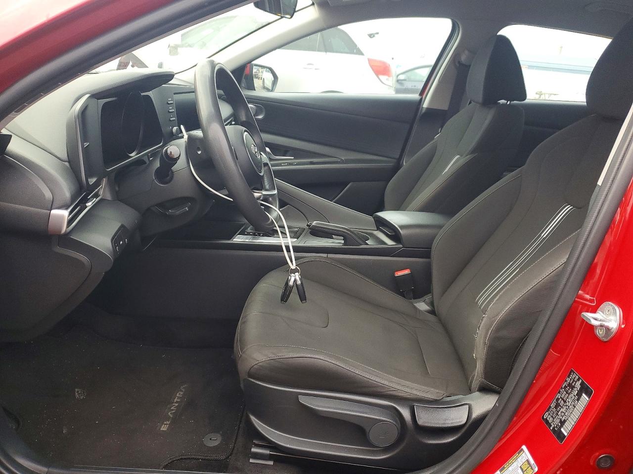 2022 HYUNDAI ELANTRA SEL photo 7