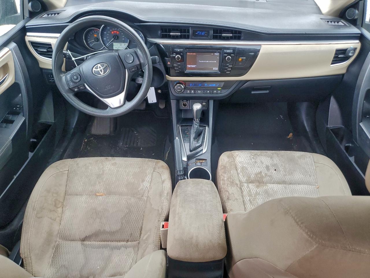 2016 TOYOTA COROLLA L photo 8