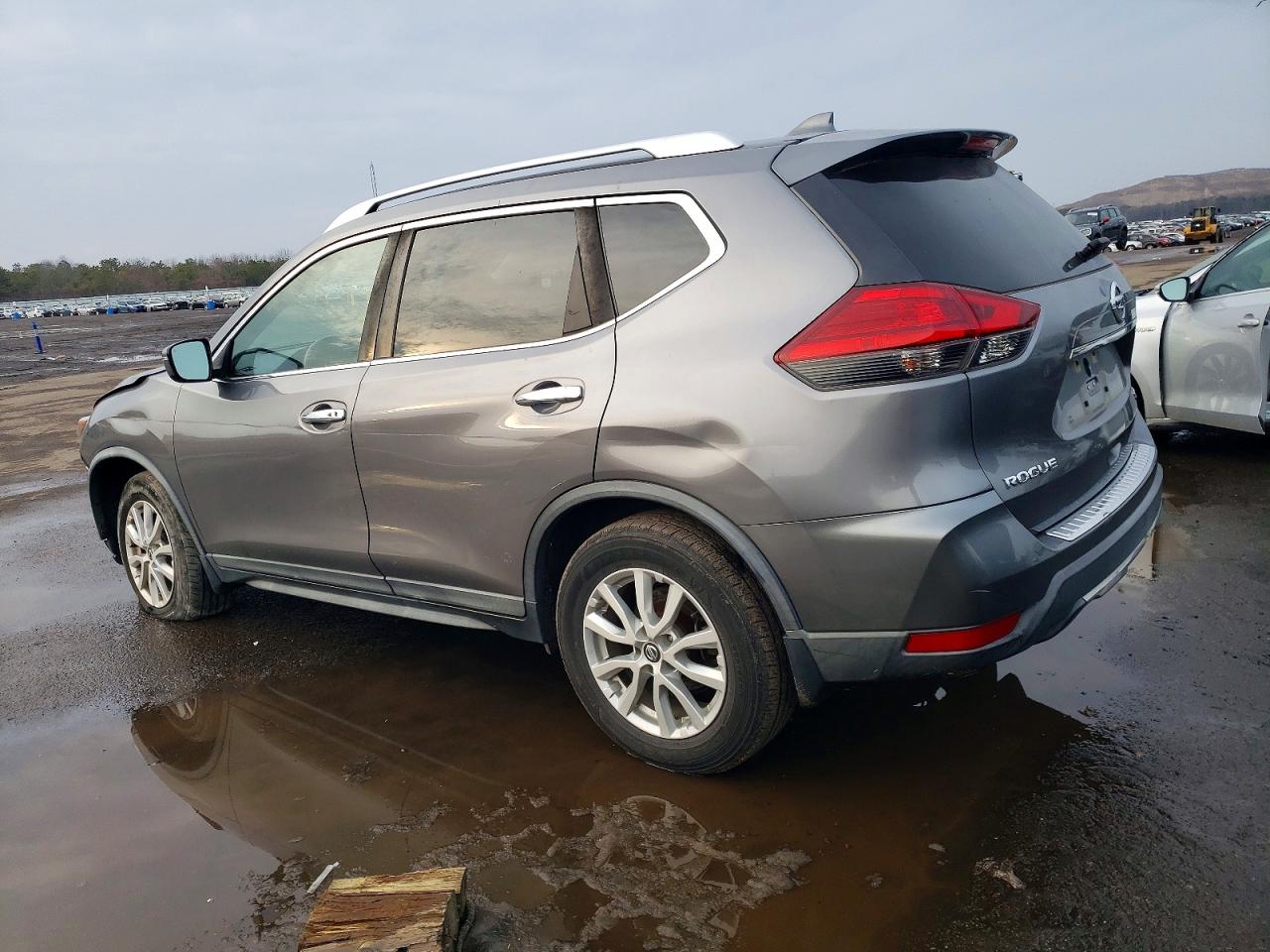 2017 NISSAN ROGUE S photo 2