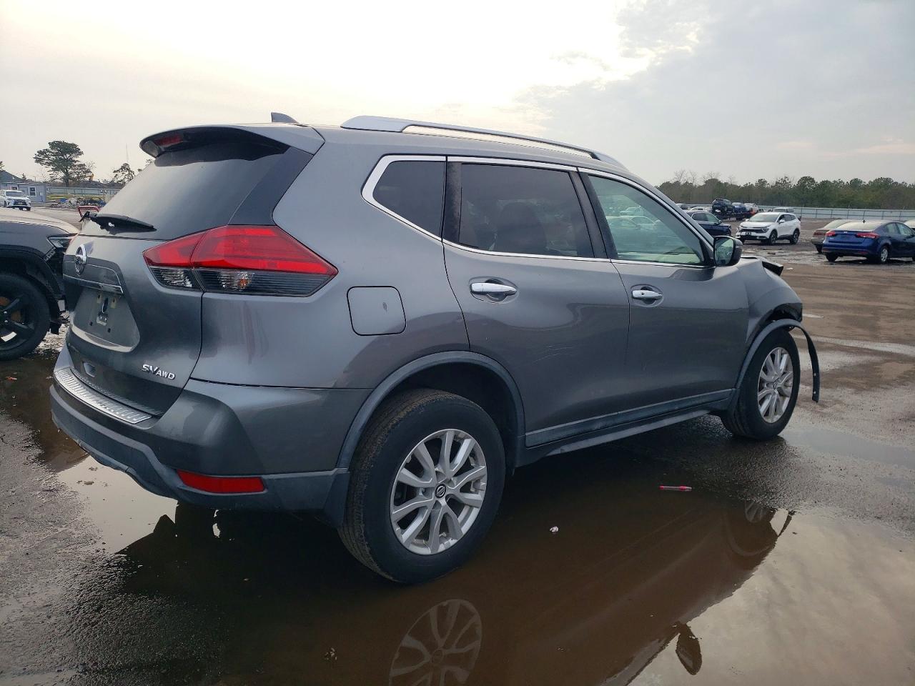 2017 NISSAN ROGUE S photo 3