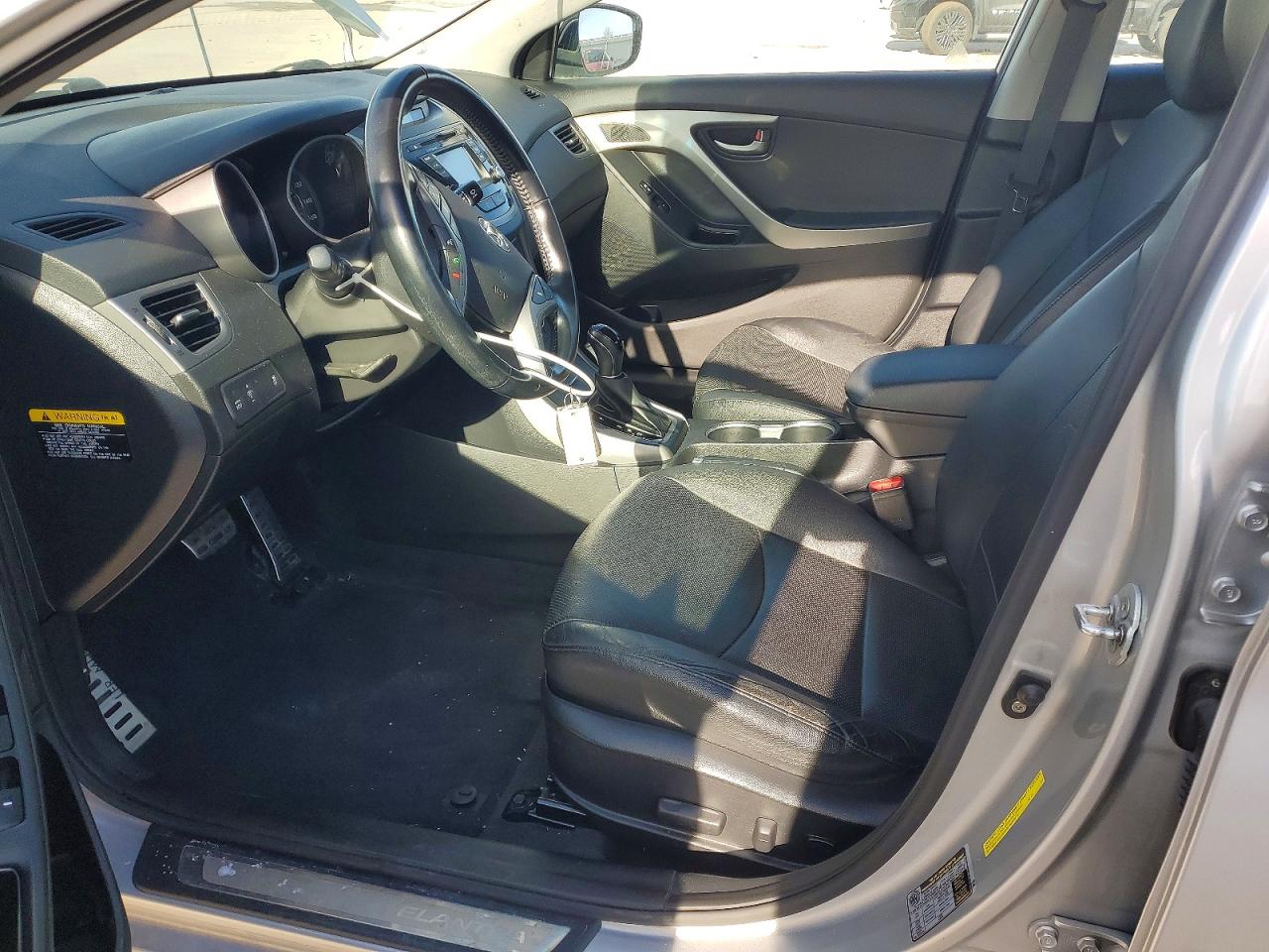 2015 HYUNDAI ELANTRA SE photo 7