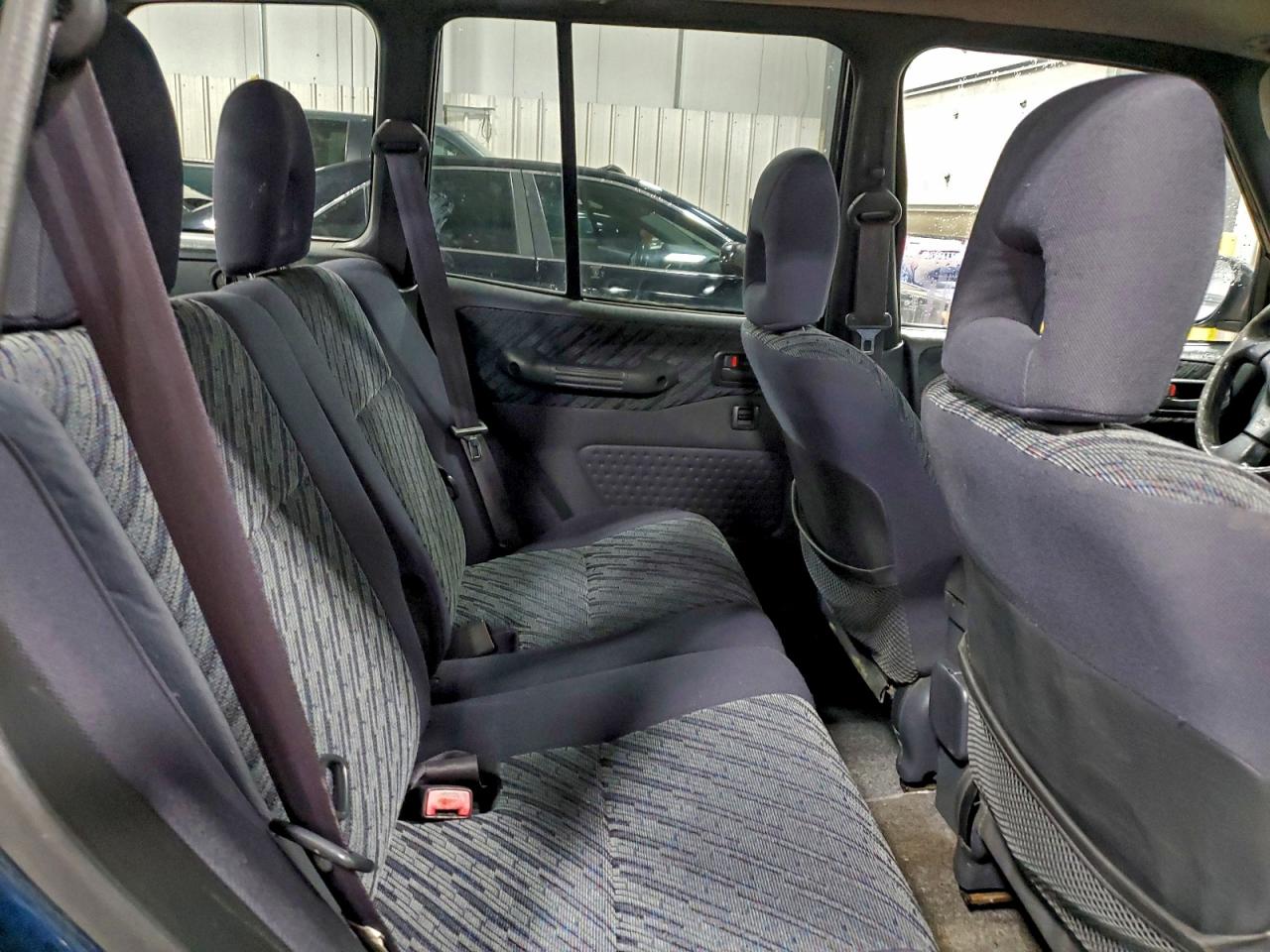 1999 TOYOTA RAV4 photo 11