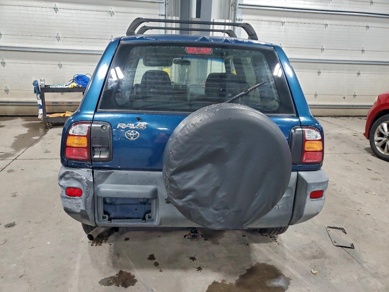 1999 TOYOTA RAV4 photo 6
