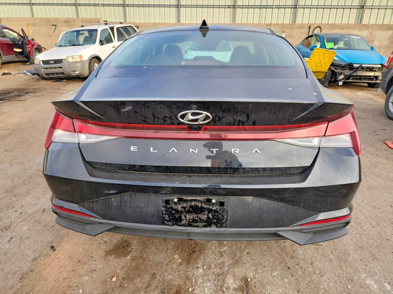 2023 HYUNDAI ELANTRA SEL photo 6