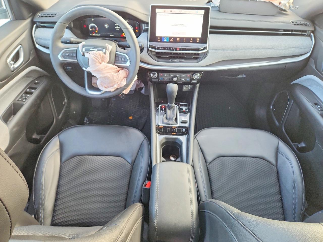 2025 JEEP COMPASS LATITUDE photo 8