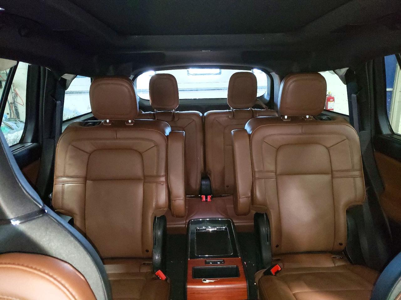 2024 LINCOLN AVIATOR RESERVE photo 10