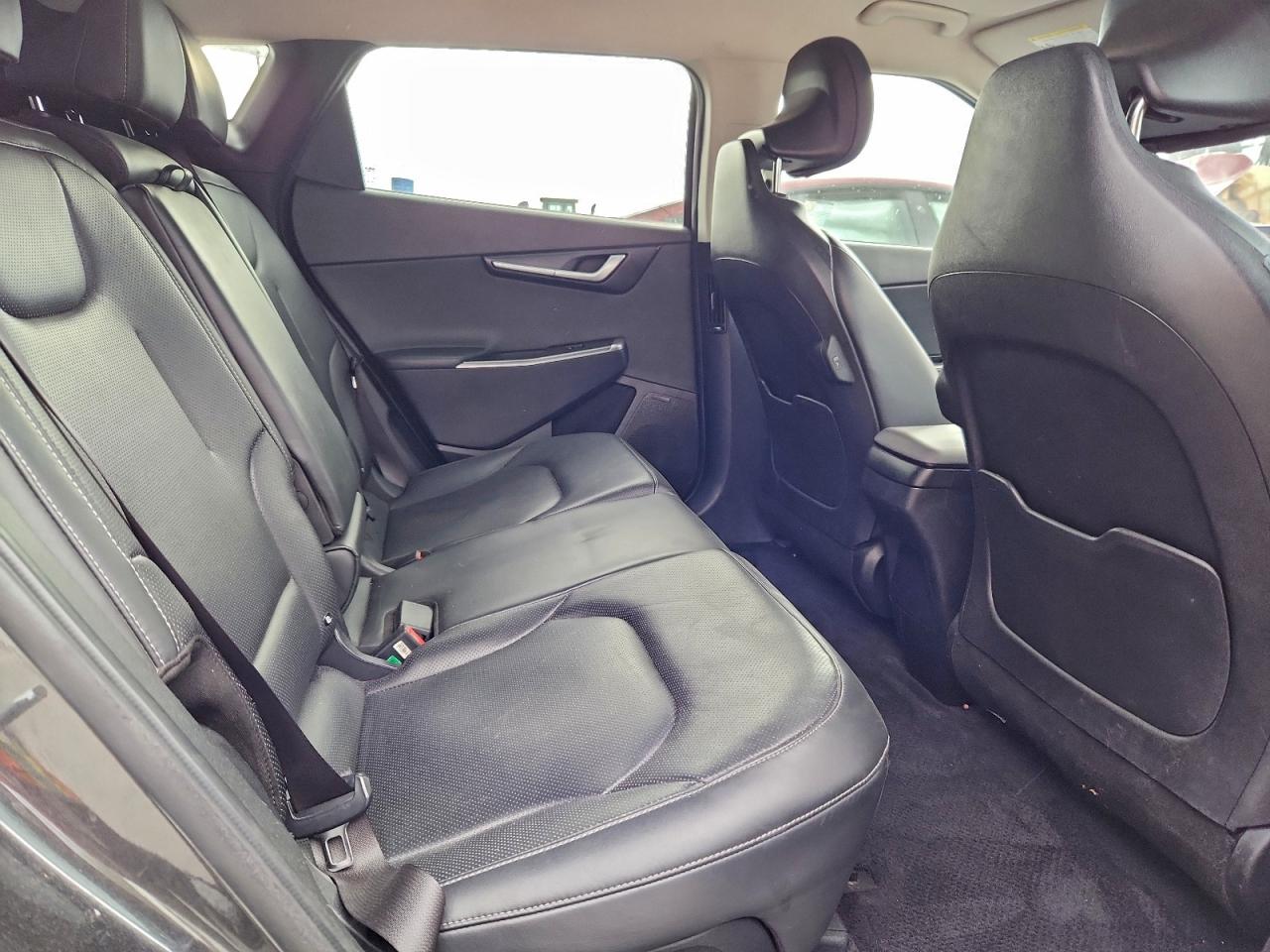 2023 KIA EV6 LIGHT photo 11