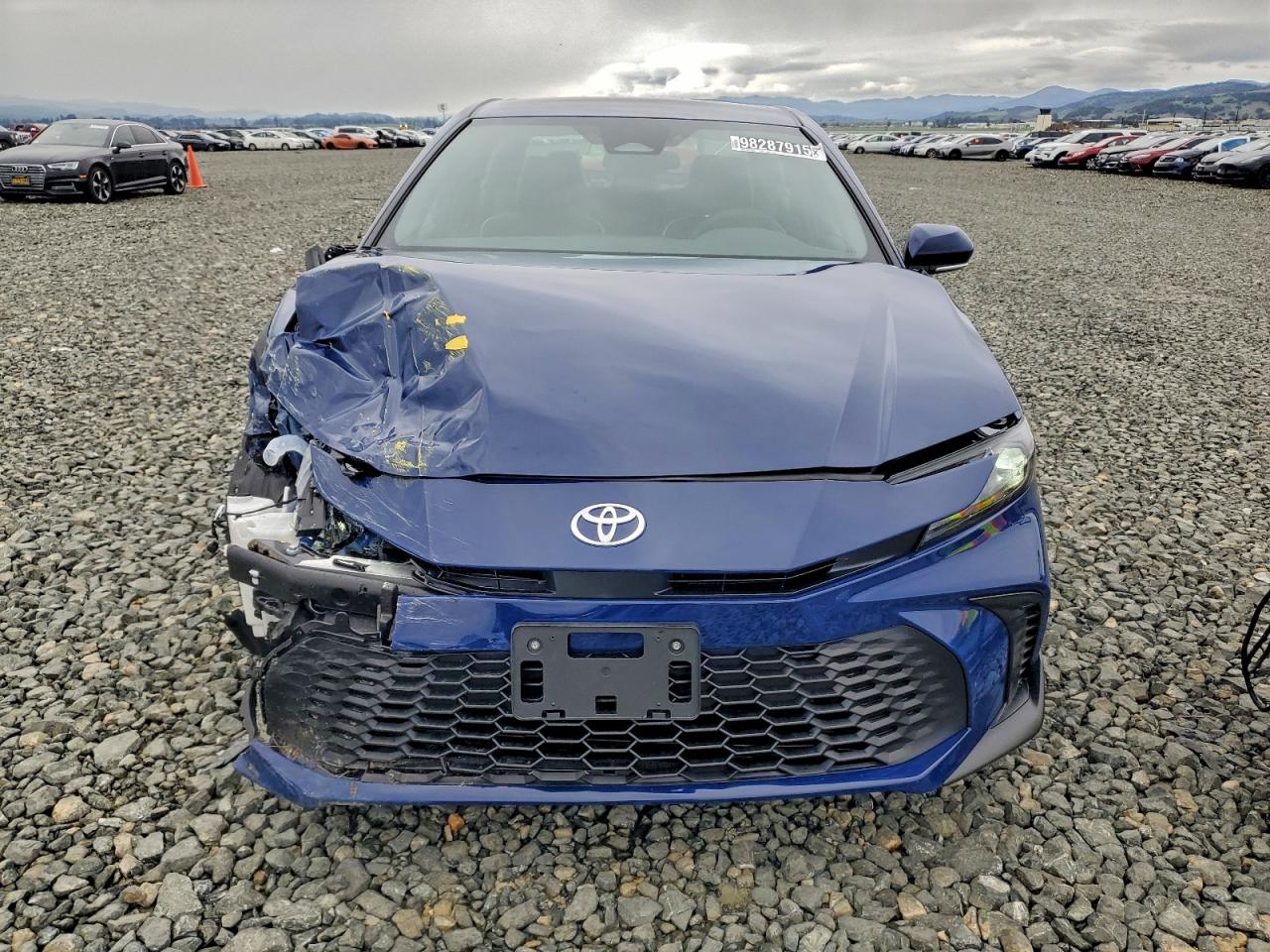 2026 TOYOTA CAMRY XSE photo 5