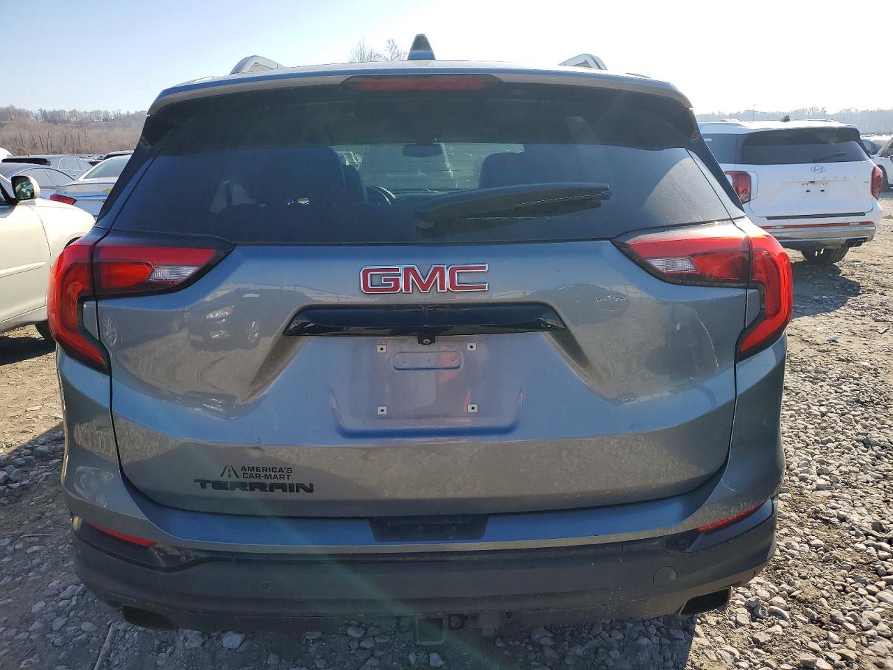 2020 GMC TERRAIN SLT photo 6