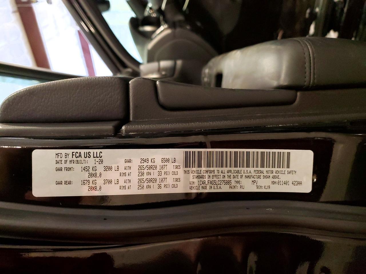 2020 JEEP GRAND CHEROKEE LAREDO photo 27