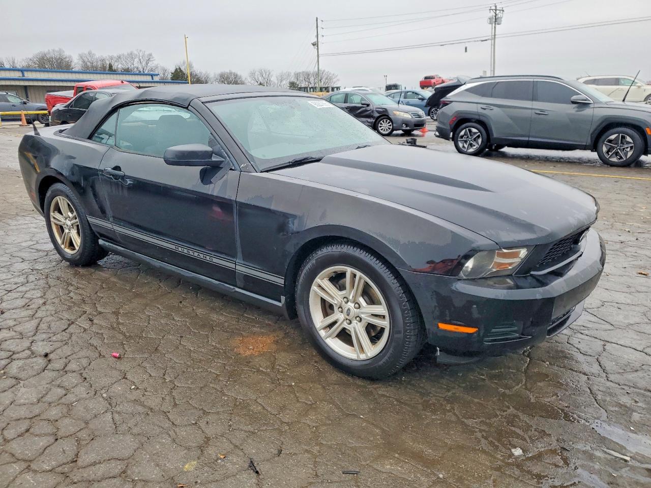 2012 FORD MUSTANG photo 4
