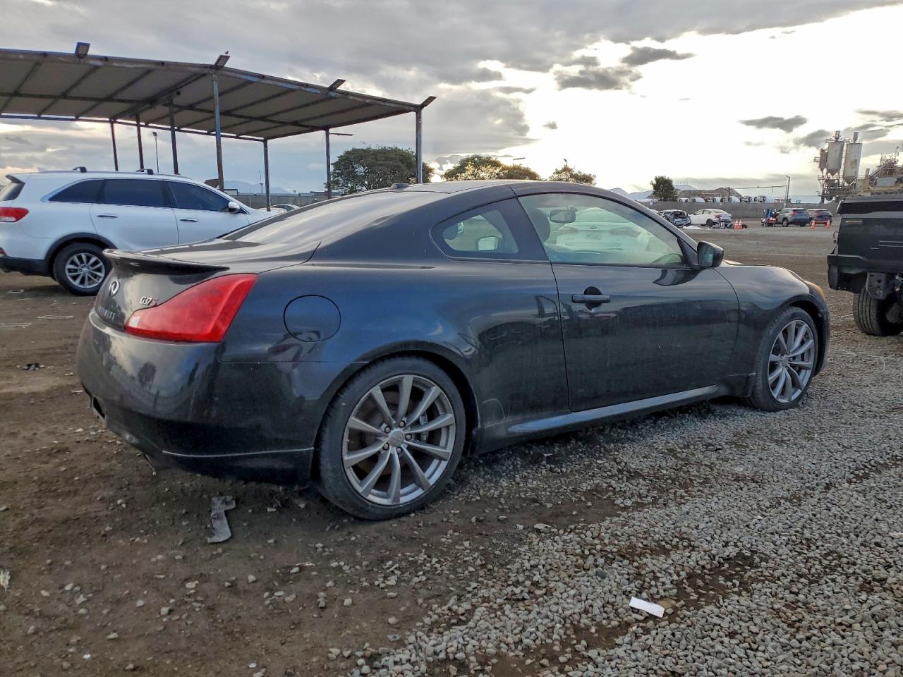 2008 INFINITI G37 BASE photo 5