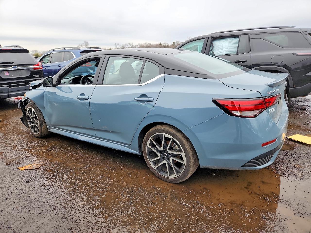 2025 NISSAN SENTRA SR photo 2
