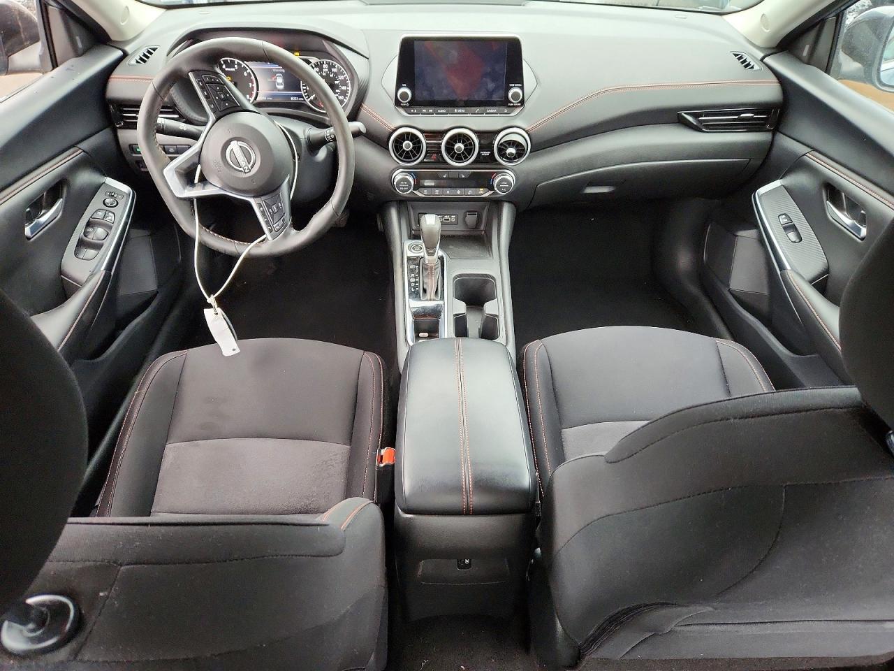 2025 NISSAN SENTRA SR photo 8