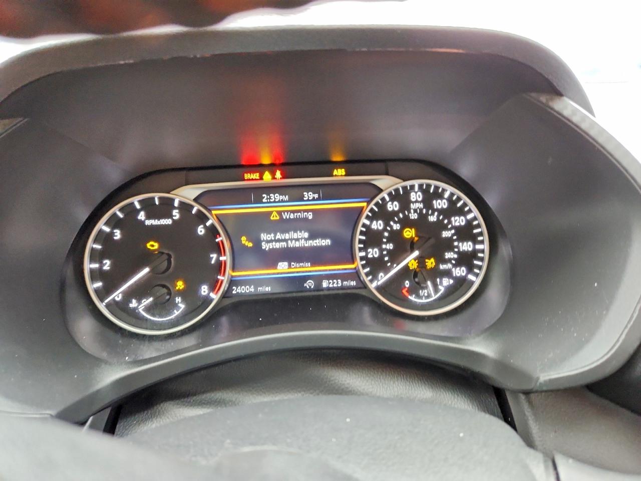 2025 NISSAN SENTRA SR photo 9
