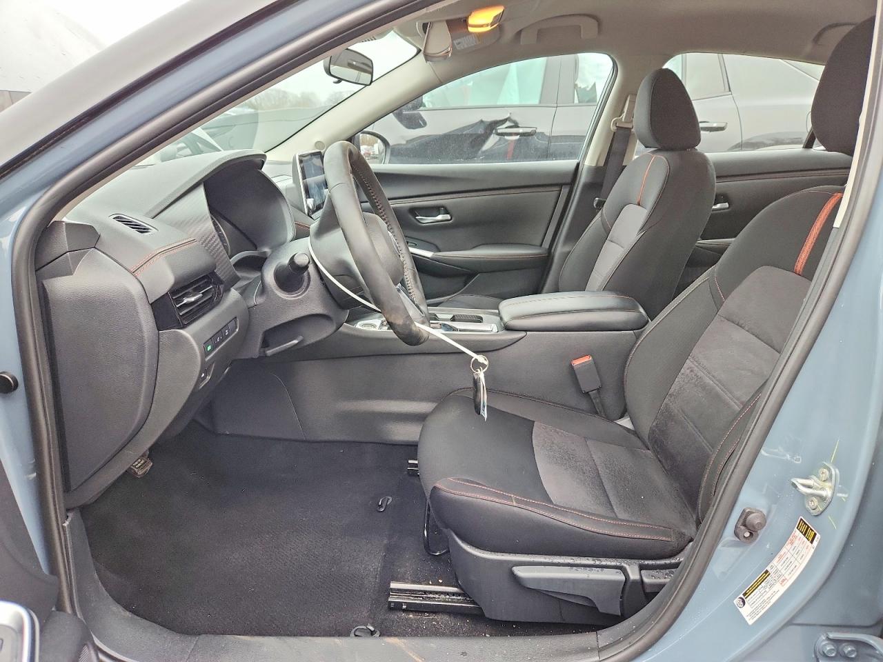 2025 NISSAN SENTRA SR photo 7