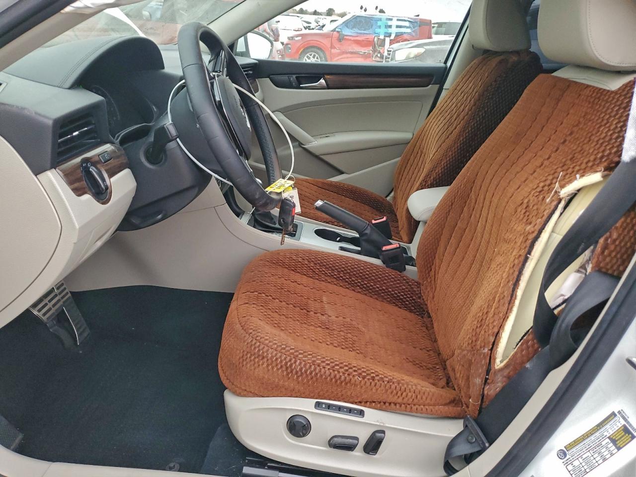 2020 VOLKSWAGEN PASSAT SEL photo 7