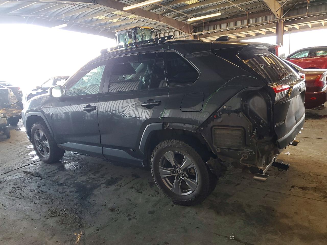 2022 TOYOTA RAV4 LE photo 2