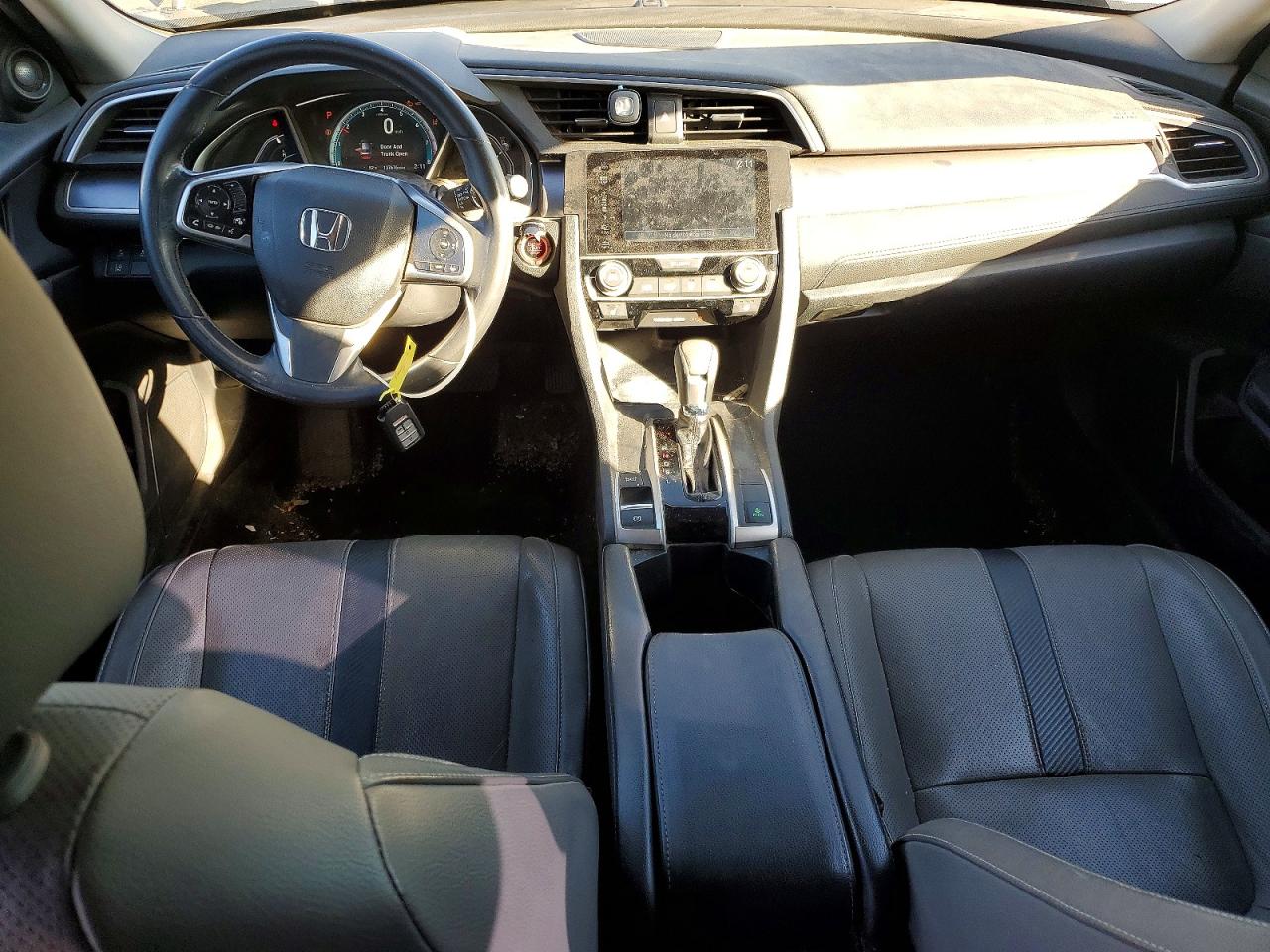 2016 HONDA CIVIC TOURING photo 8