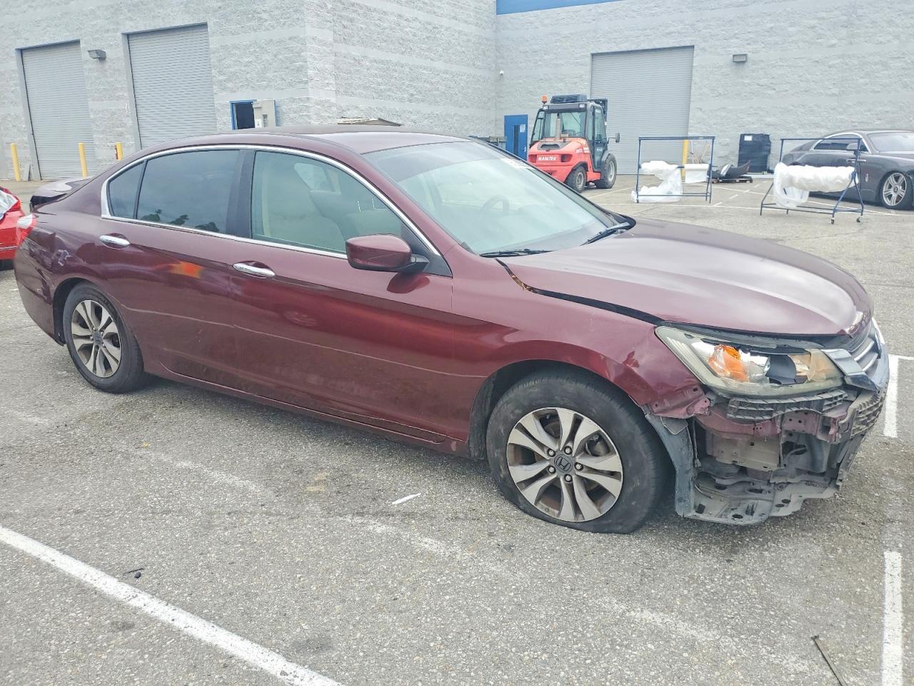 2013 HONDA ACCORD LX photo 4