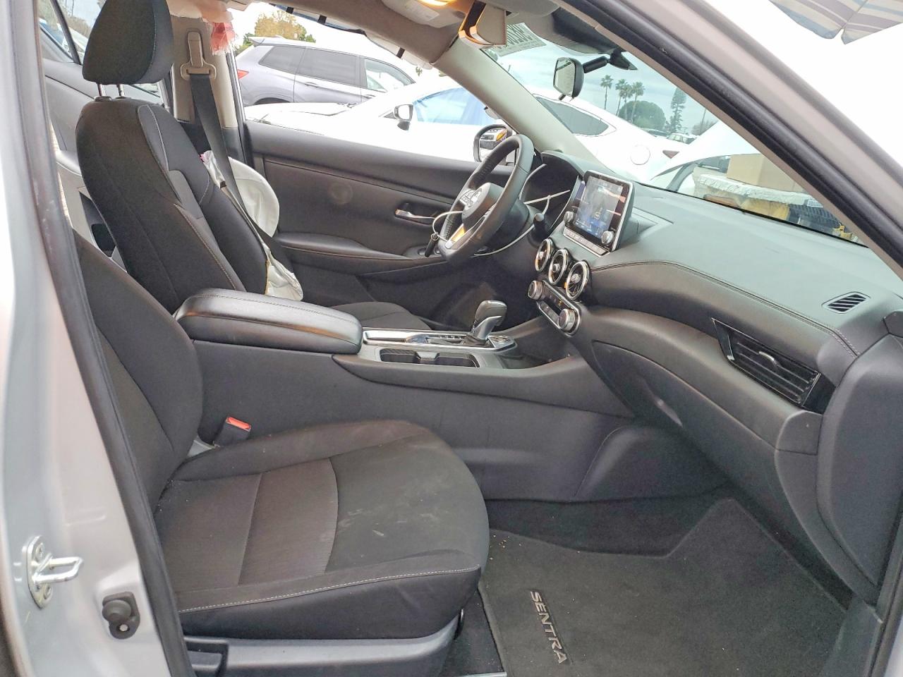 2022 NISSAN SENTRA SV photo 7