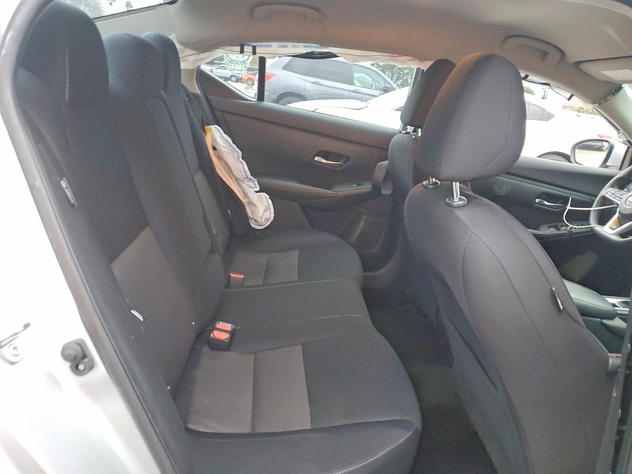 2022 NISSAN SENTRA SV photo 10
