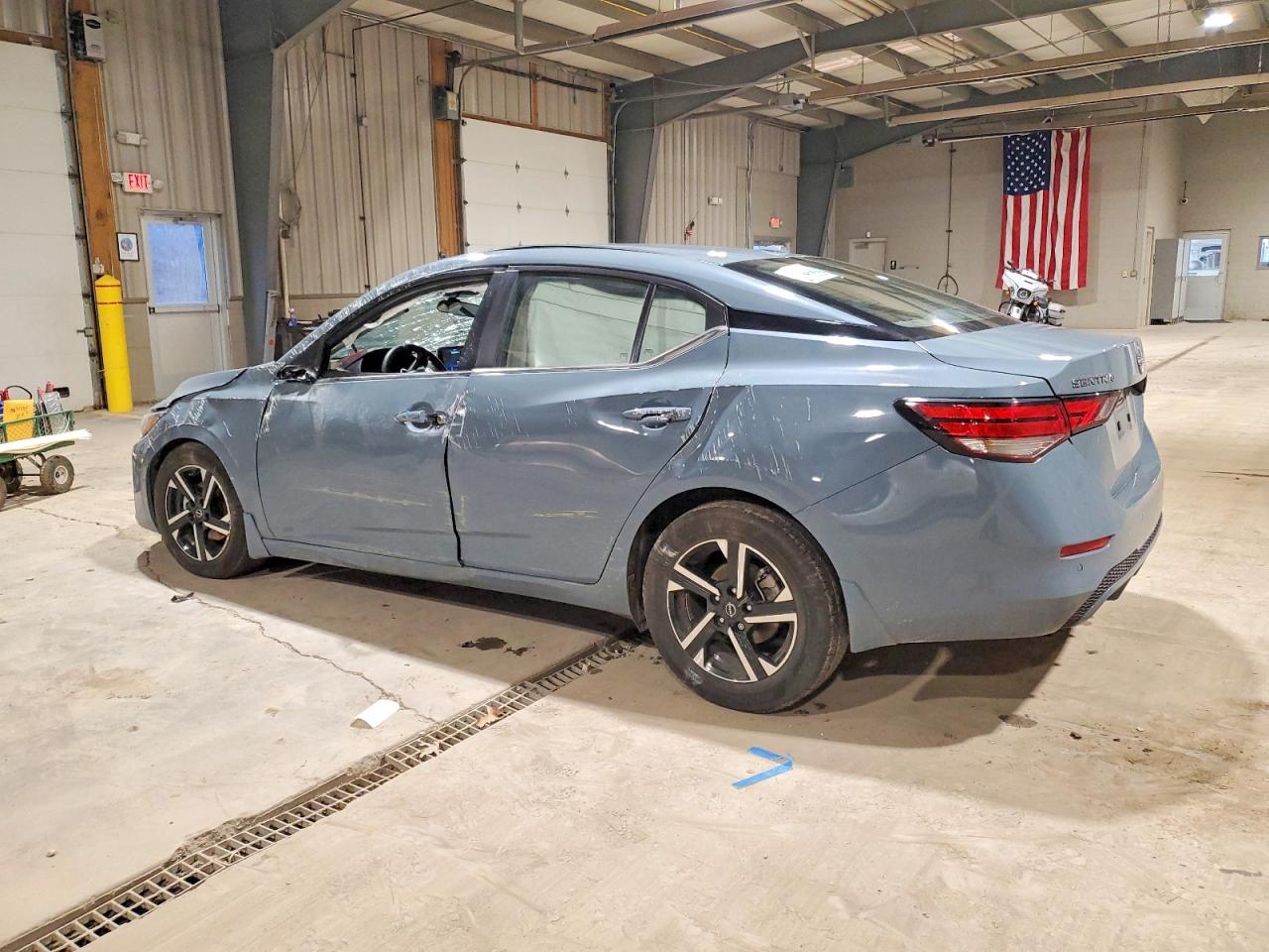 2025 NISSAN SENTRA SV photo 2