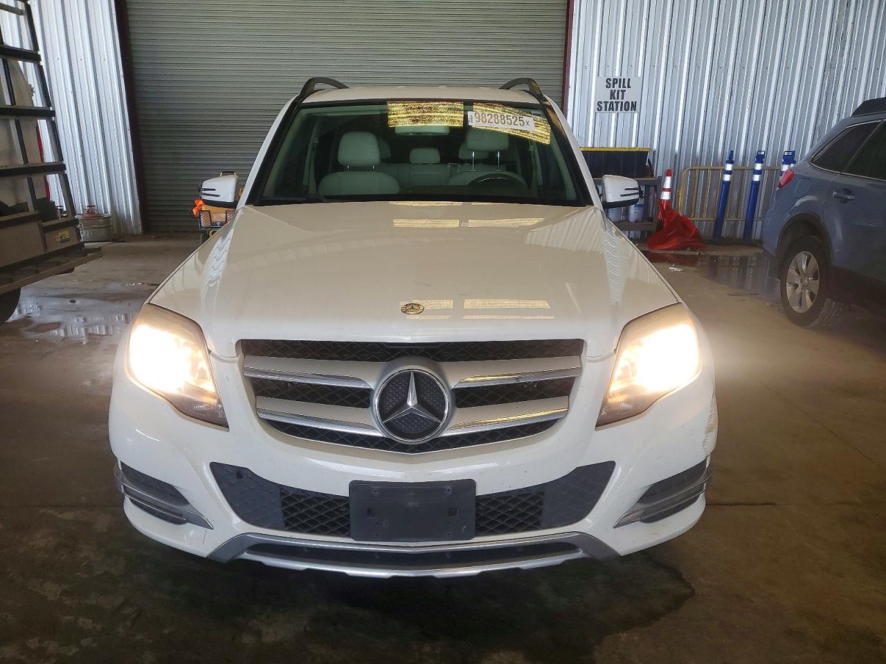 2015 MERCEDES-BENZ GLK 350 photo 5
