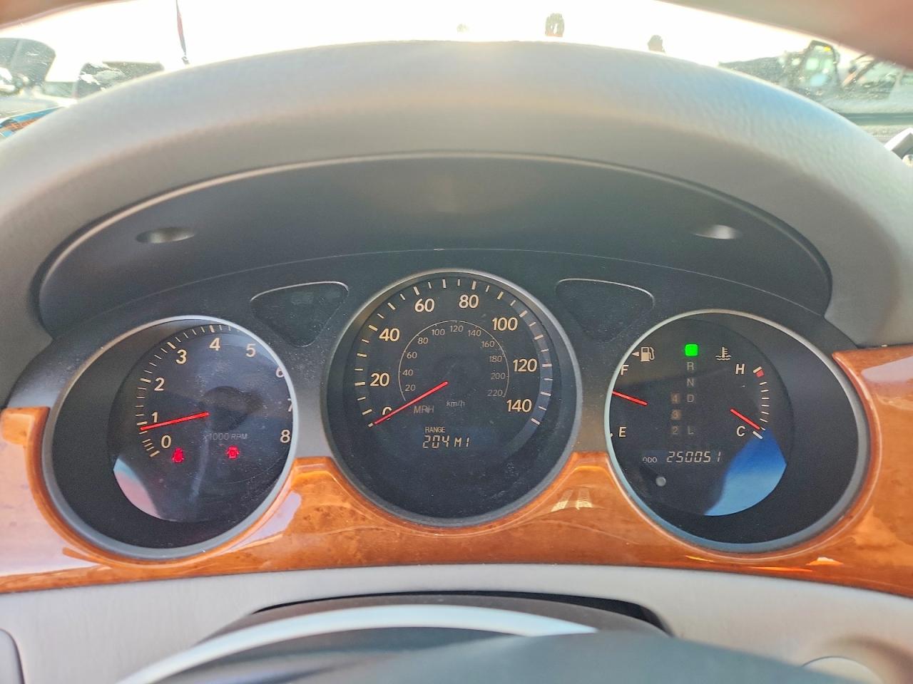 2005 LEXUS ES 330 photo 9