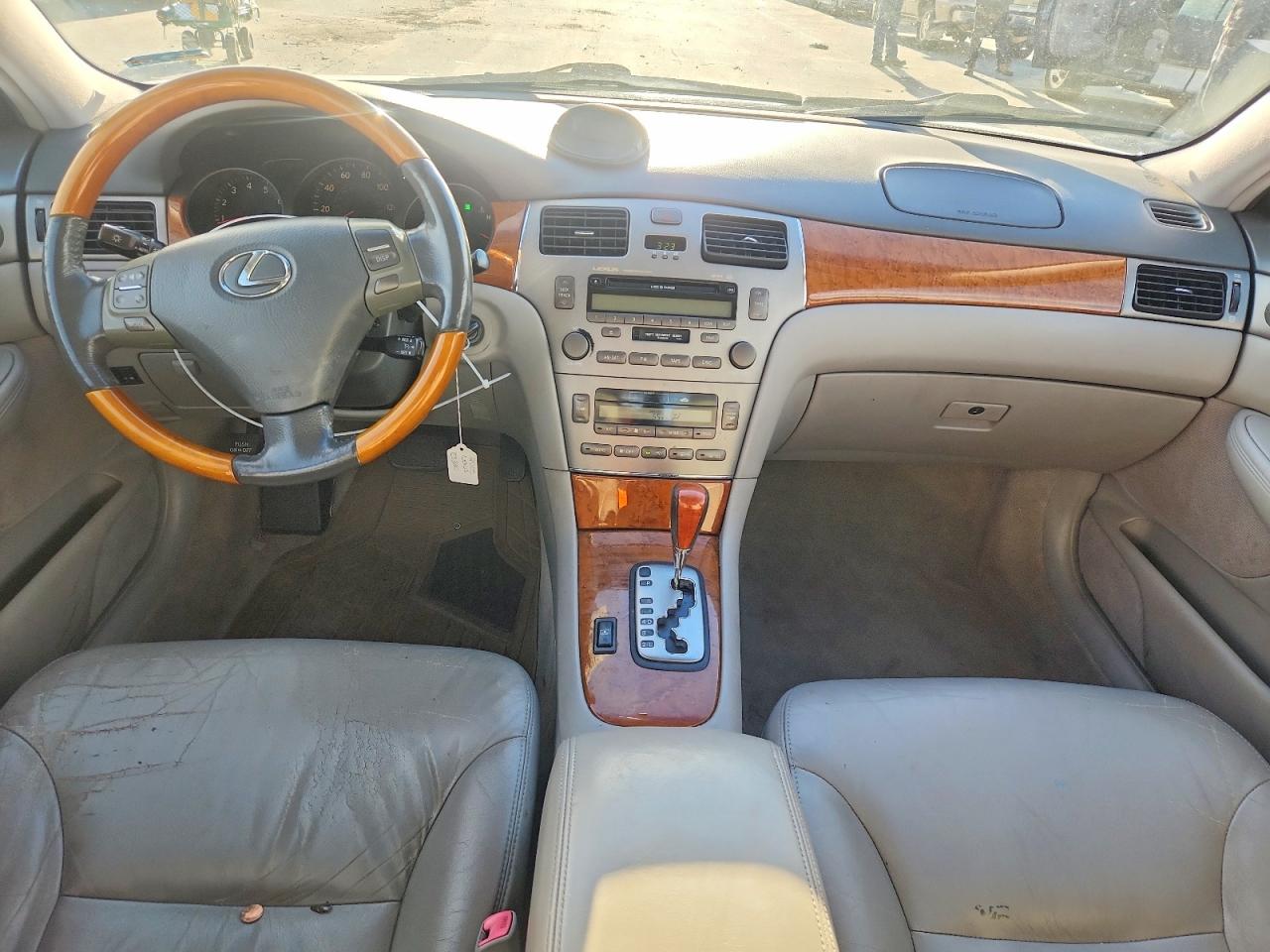 2005 LEXUS ES 330 photo 8
