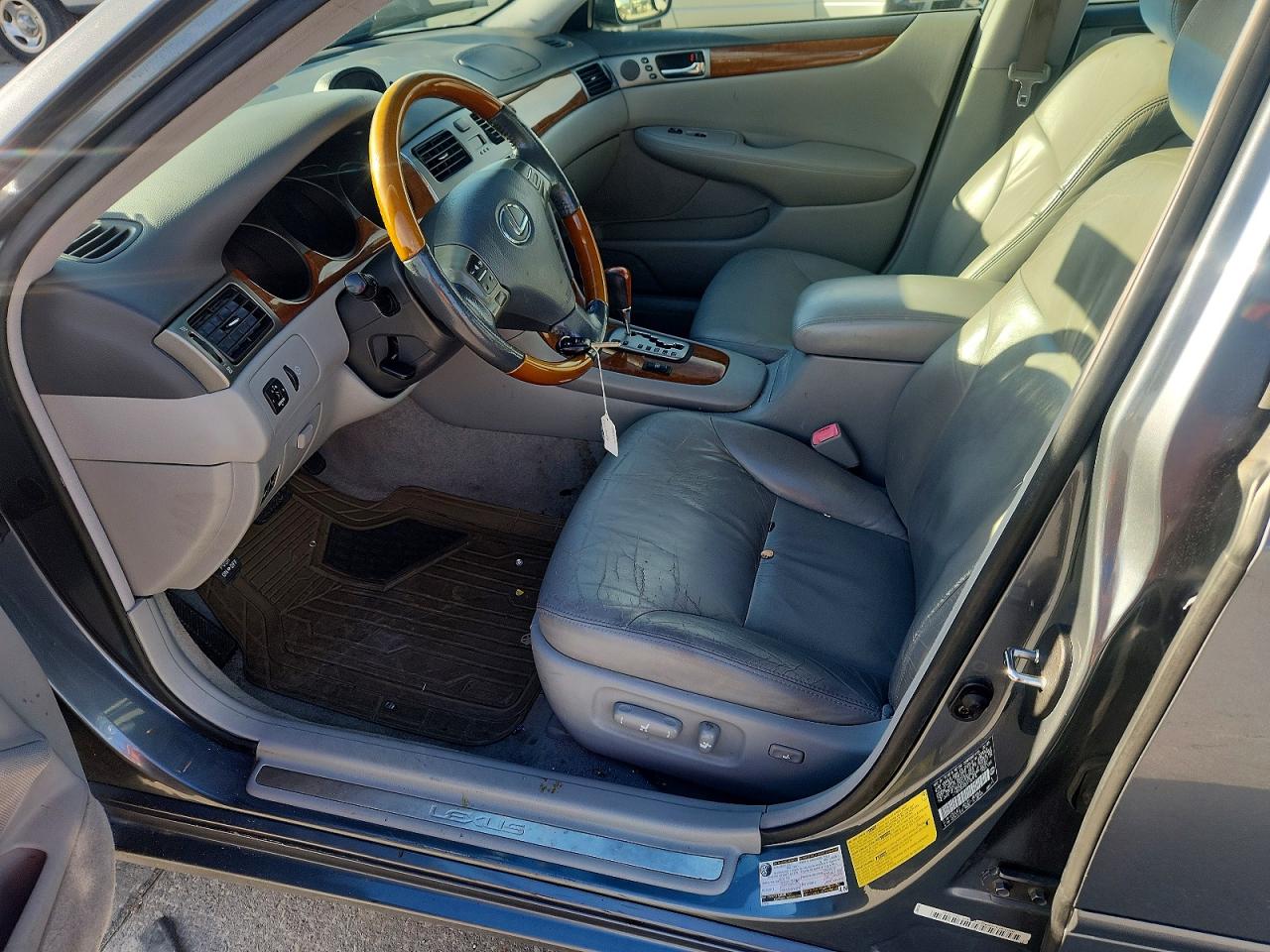 2005 LEXUS ES 330 photo 7