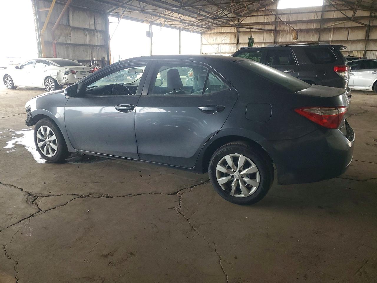 2016 TOYOTA COROLLA L photo 2