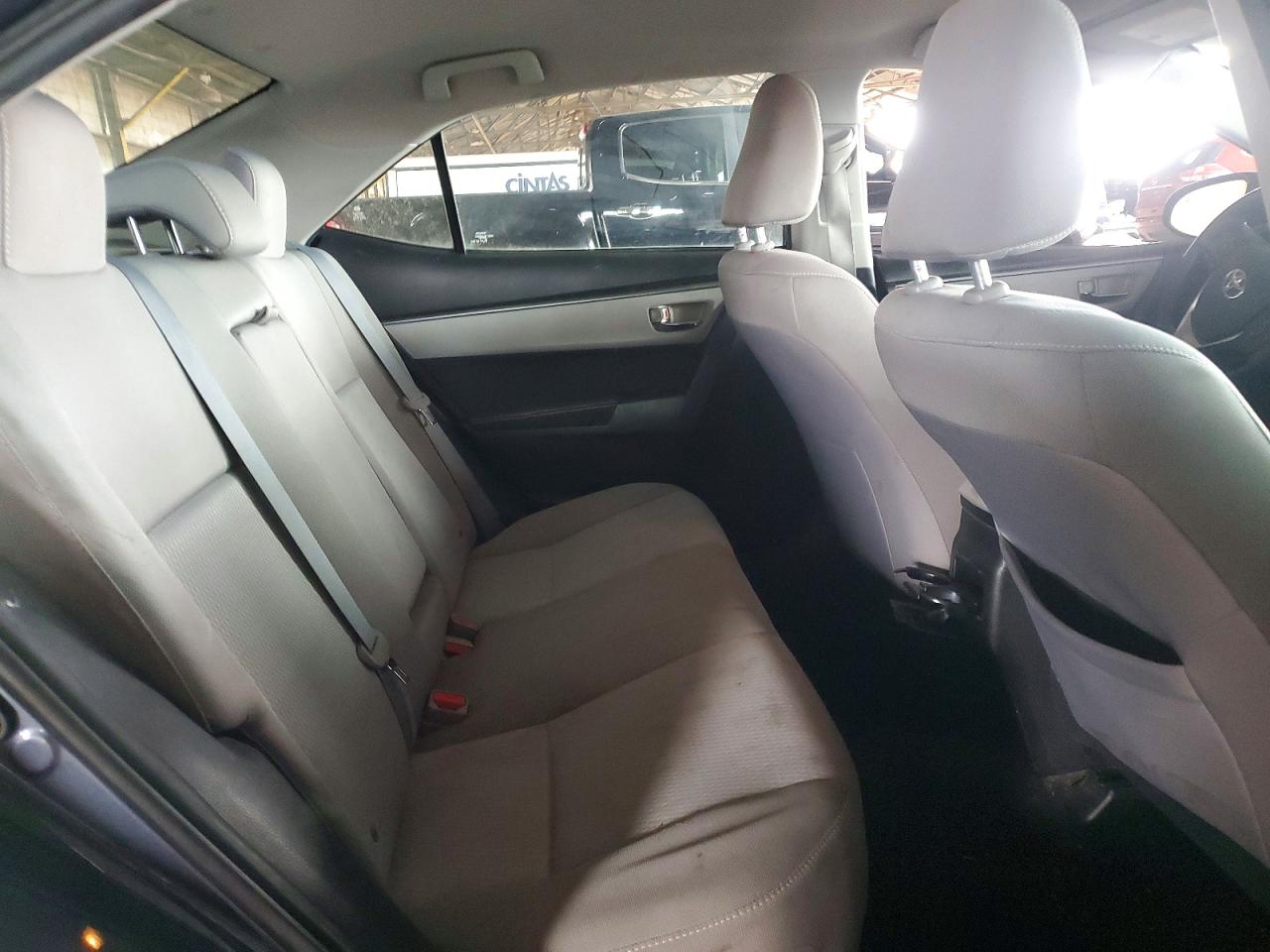 2016 TOYOTA COROLLA L photo 10