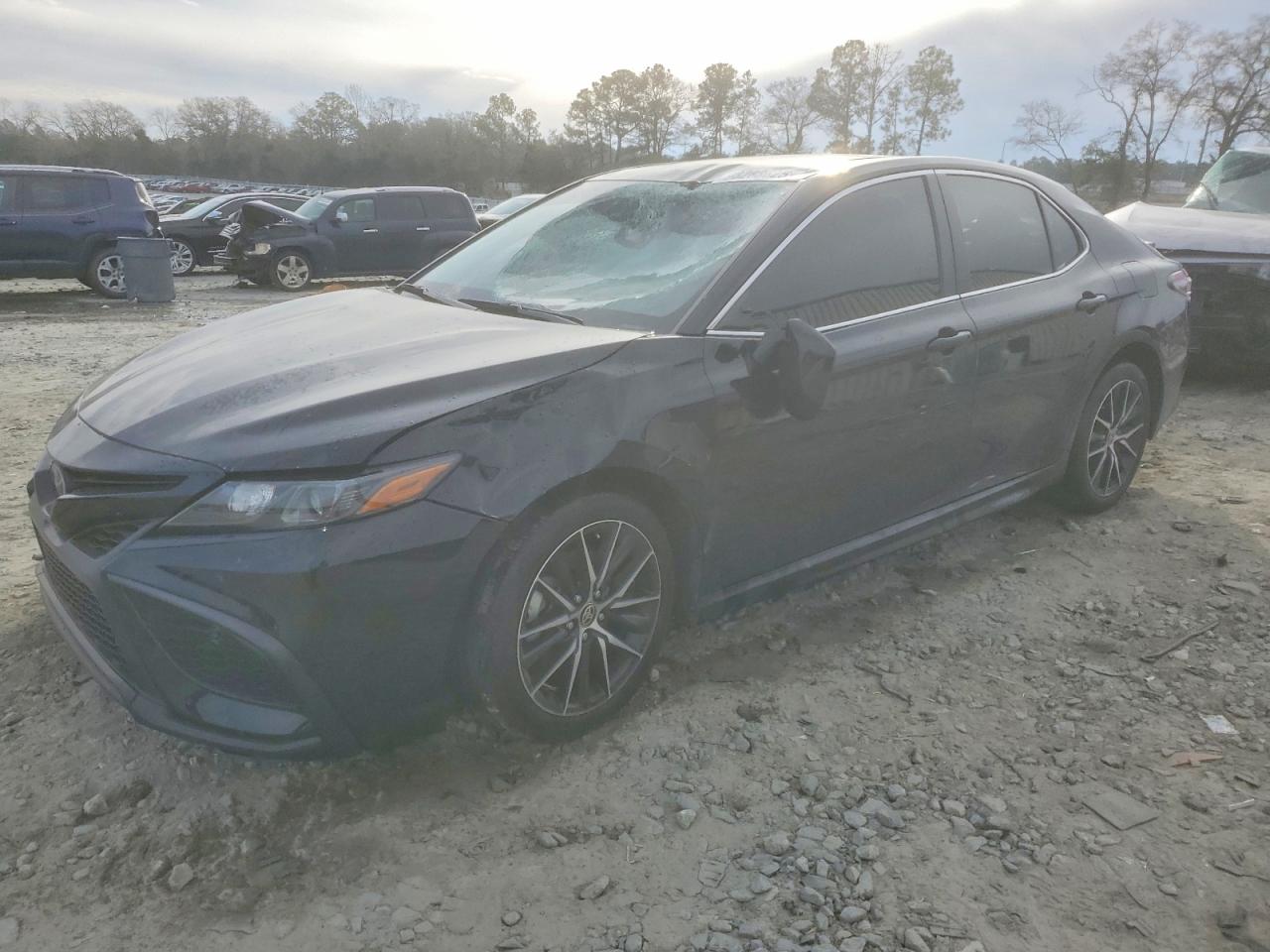 2024 TOYOTA CAMRY