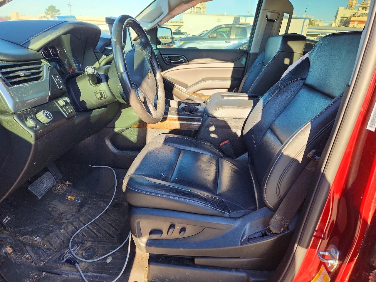 2018 CHEVROLET SUBURBAN C1500 LT photo 7