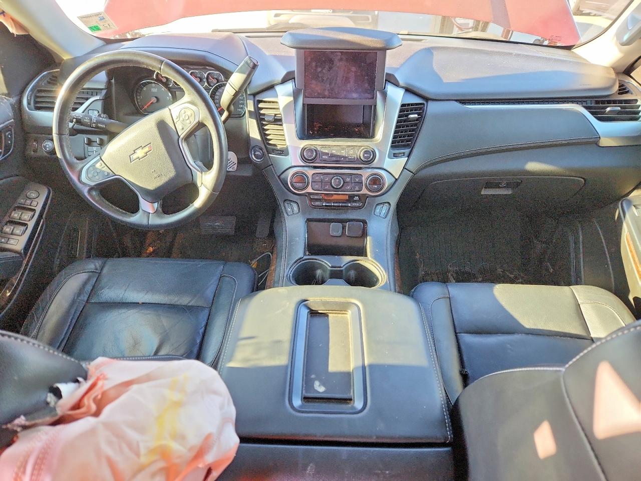 2018 CHEVROLET SUBURBAN C1500 LT photo 8