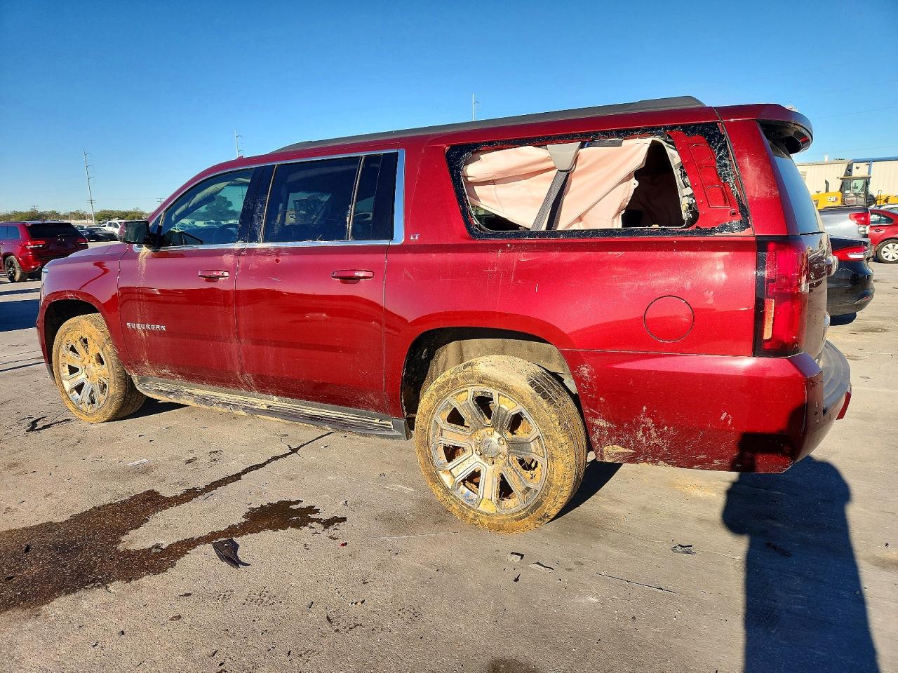 2018 CHEVROLET SUBURBAN C1500 LT photo 2